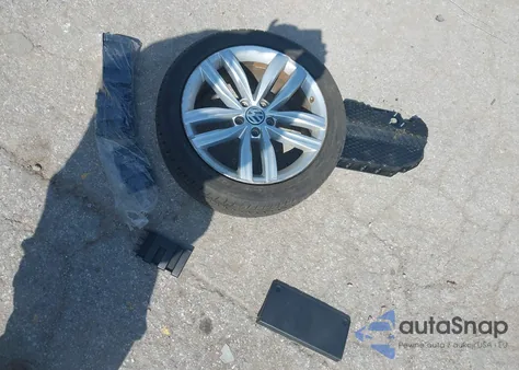 2019 Volkswagen Passat 2.0T Wolfsburg Edition from USA, damaged, VIN 1VWLA7A30KC010571